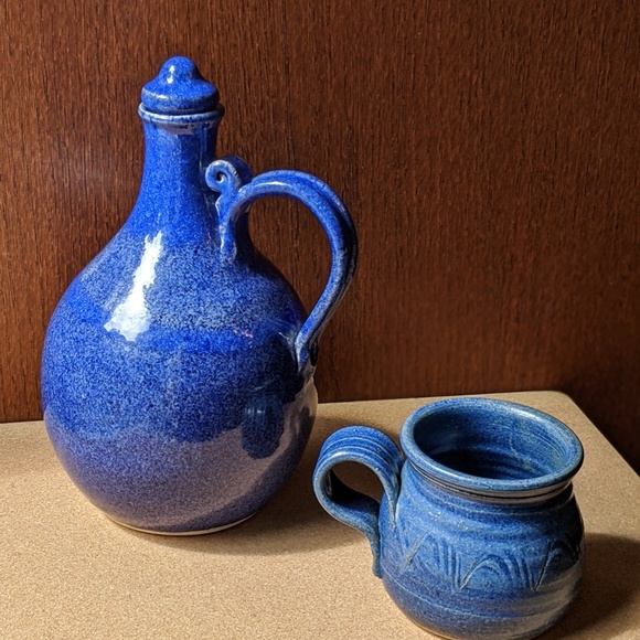 Hand-made studio pottery pitcher - Picture 6 of 6